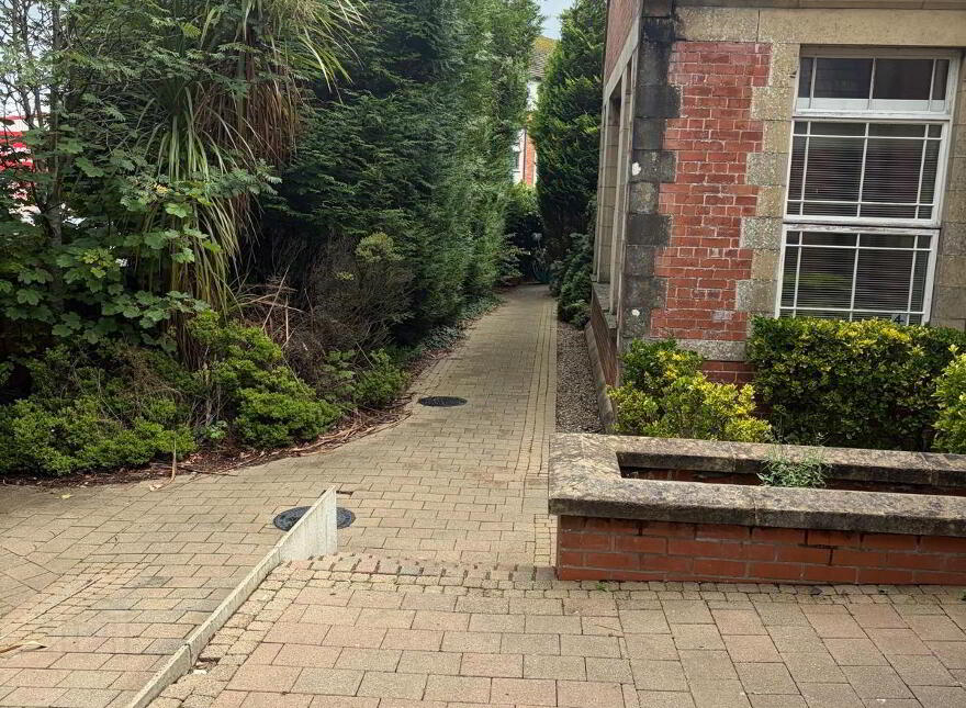 5 Irish Society Court, Coleraine, BT52 1GX