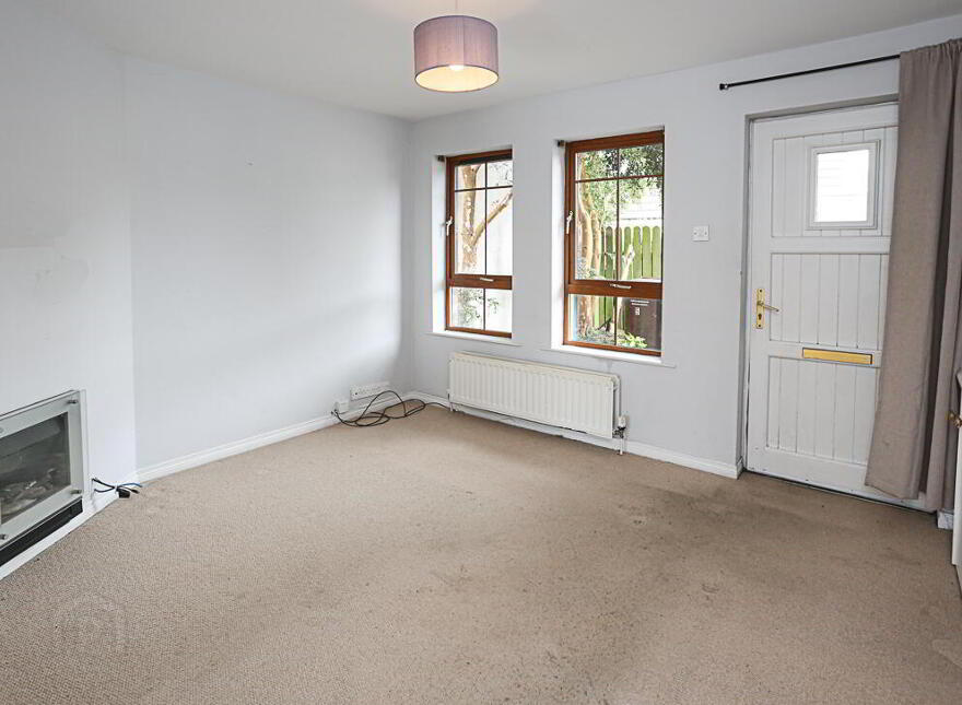5 Kinnegar Close, Holywood, BT18 9JH