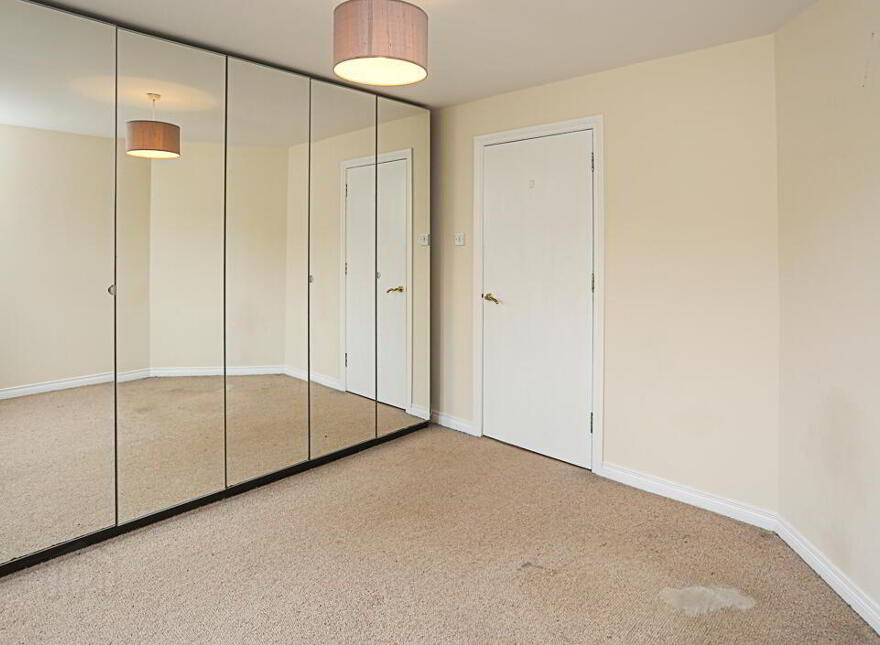 5 Kinnegar Close, Holywood, BT18 9JH