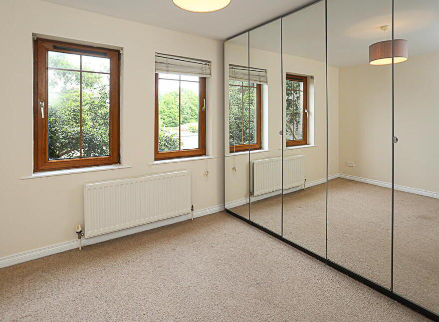 5 Kinnegar Close, Holywood, BT18 9JH