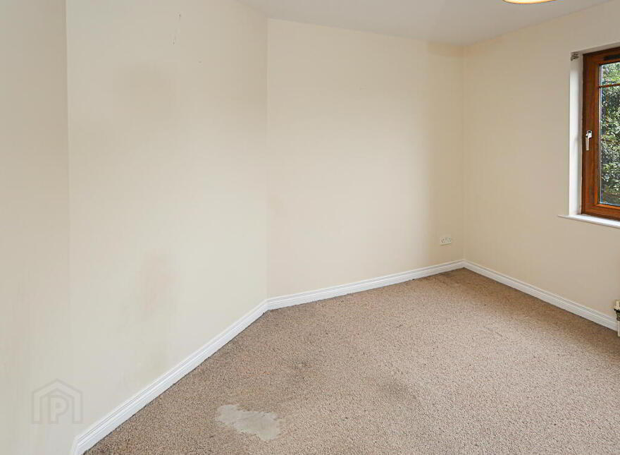 5 Kinnegar Close, Holywood, BT18 9JH
