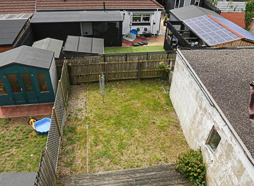 5 Kinnegar Close, Holywood, BT18 9JH