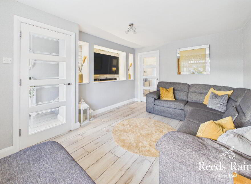 53 Forthriver Park, Belfast, BT13 3UY