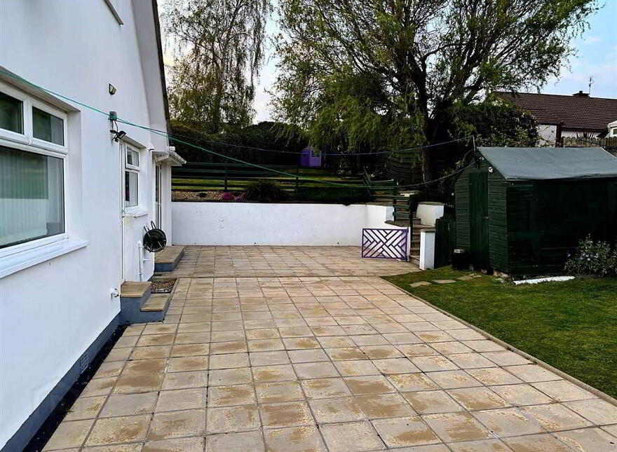 20 Cairnmore Crescent, Lisburn, BT28 2QE