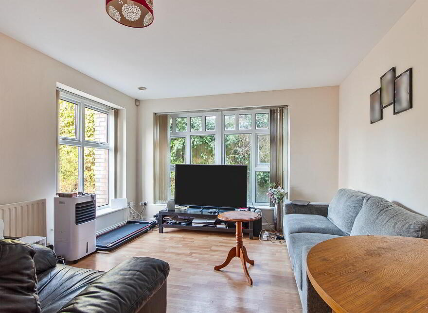1b Musgrave Manor, 55 Stockmans Way, Belfast, BT9 7GG