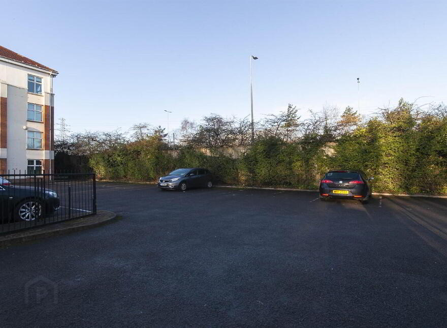 1b Musgrave Manor, 55 Stockmans Way, Belfast, BT9 7GG