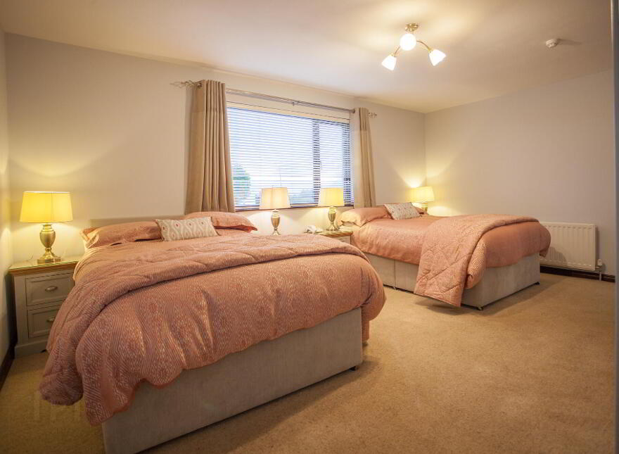 20 Tully Road, Nutts Corner, Crumlin, BT29 4SW