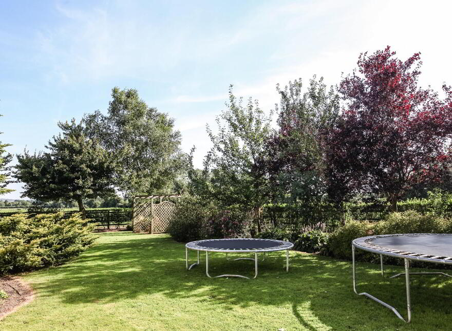 20 Tully Road, Nutts Corner, Crumlin, BT29 4SW
