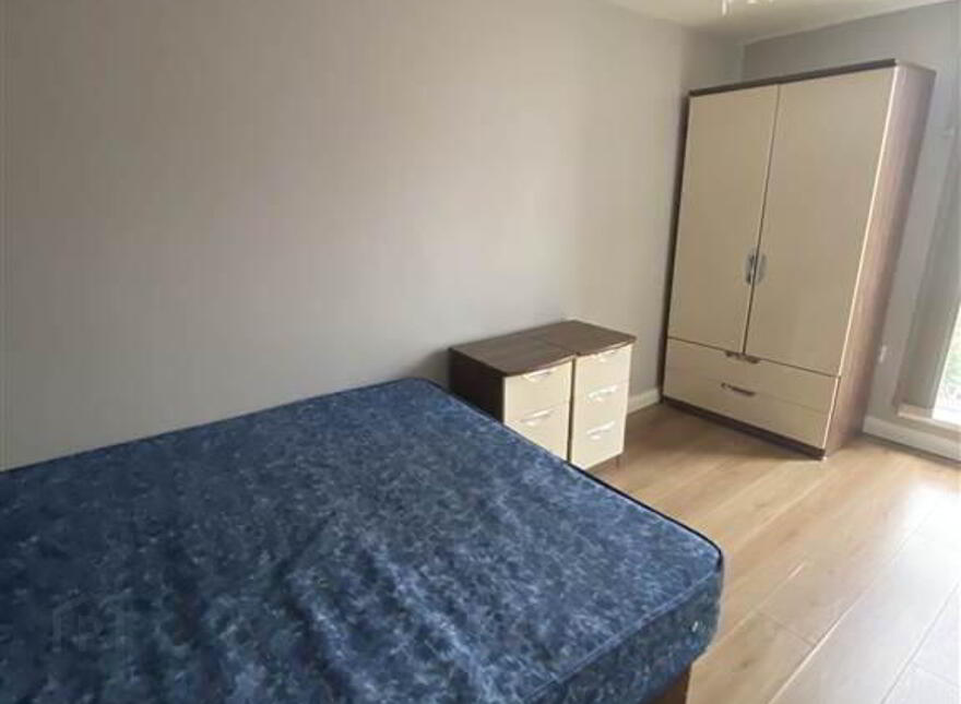 Flat 3, 78 Fitzroy Avenue, Belfast, BT7 1HX