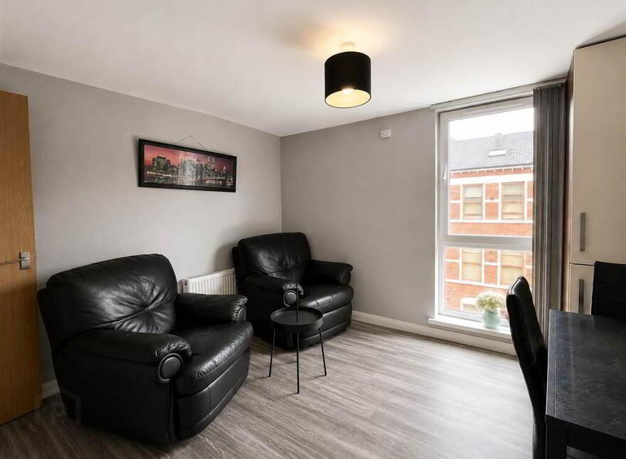 Flat 3, 78 Fitzroy Avenue, Belfast, BT7 1HX