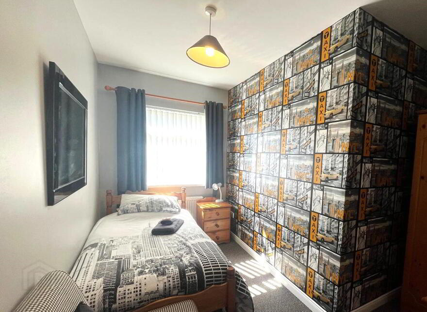 Holiday Let, 61 Primrose Gardens, Portrush, BT56 8SE