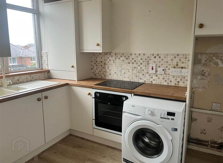 204F Upper Lisburn Road, Belfast, BT10 0LA