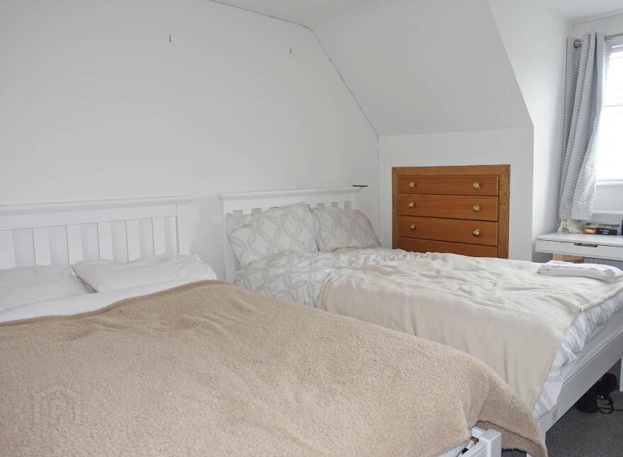 22 Breandrum Court, Enniskillen, BT74 6NJ