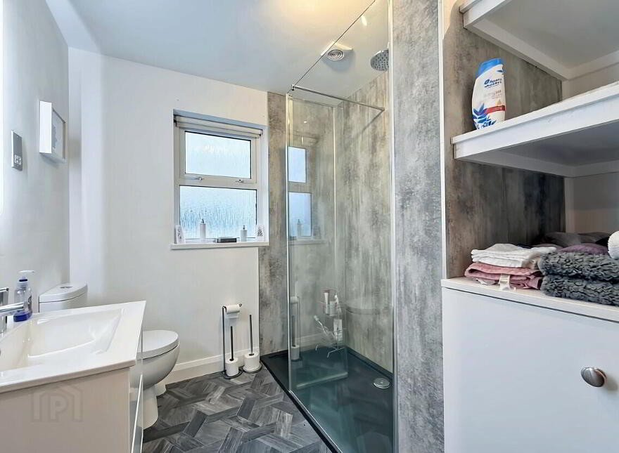 29 Benbane Park, Portballintrae, BT57 8BP