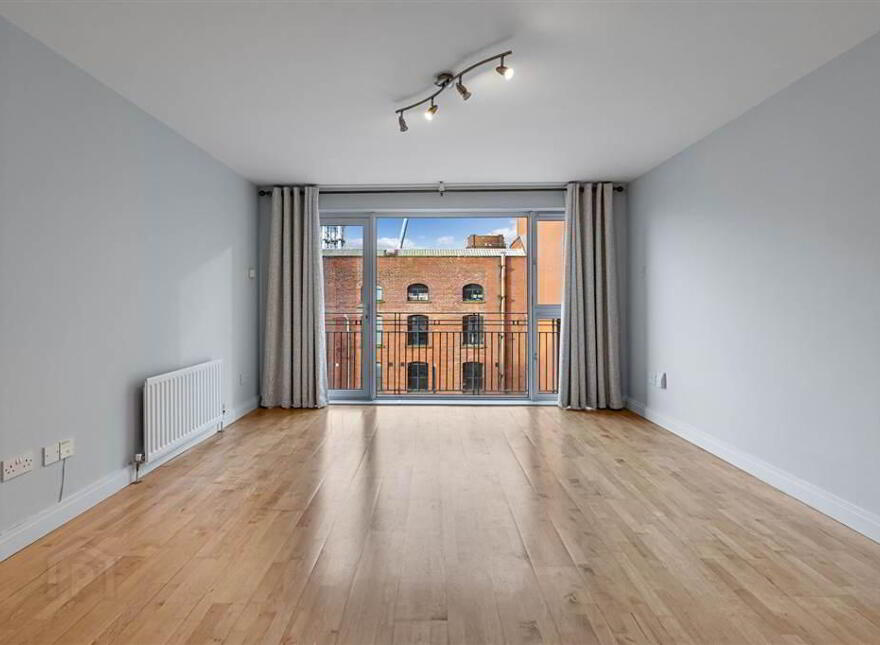 707 Margarita Plaza, 81 Adelaide Street, Belfast, BT2 8FF