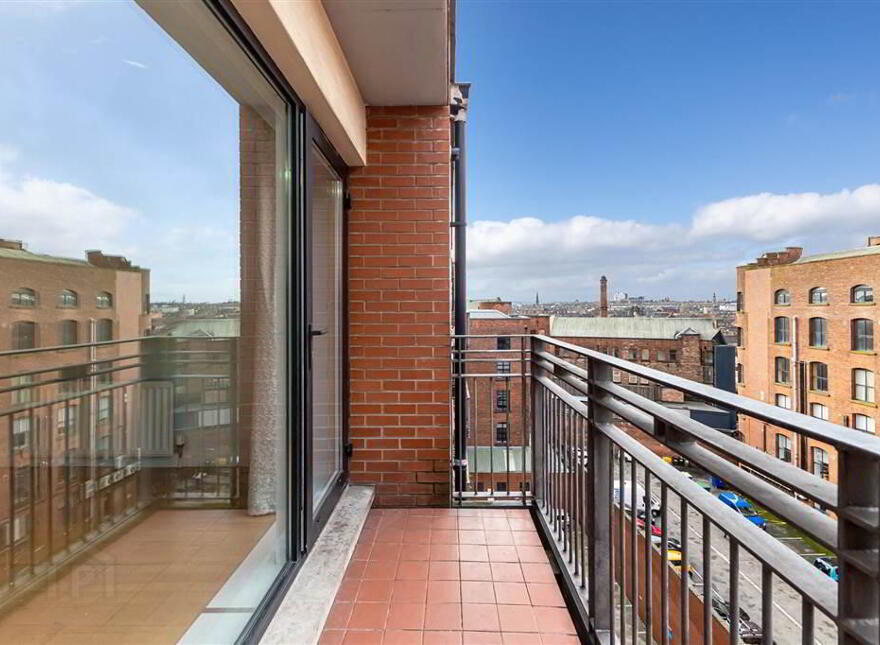 707 Margarita Plaza, 81 Adelaide Street, Belfast, BT2 8FF