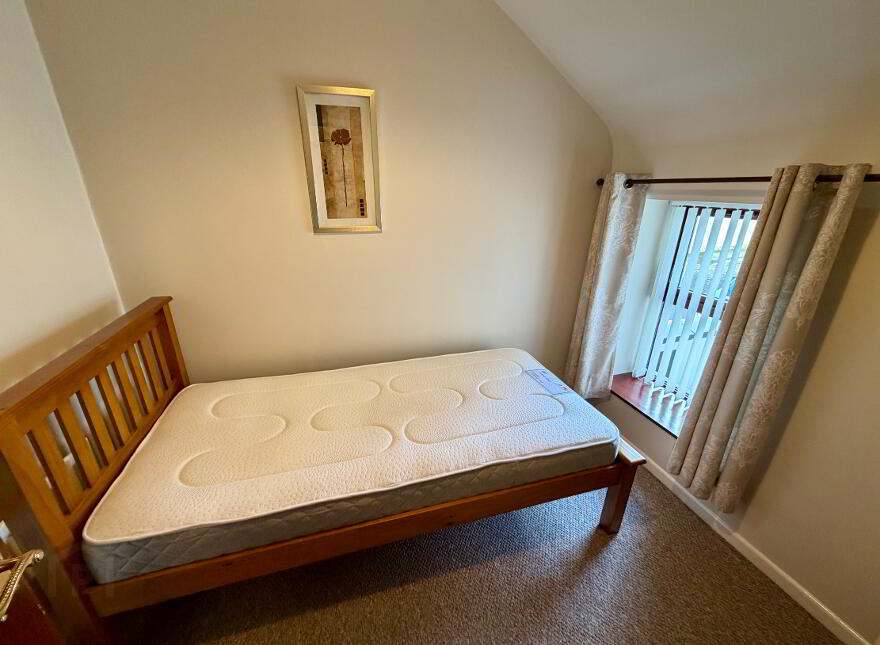 12 Pine Street, Waterside, L'Derry, BT47 6HB