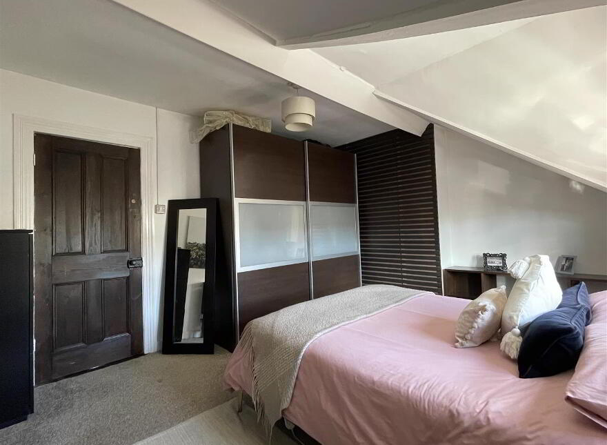 34 Oakland Avenue, Belfast, BT4 3BX