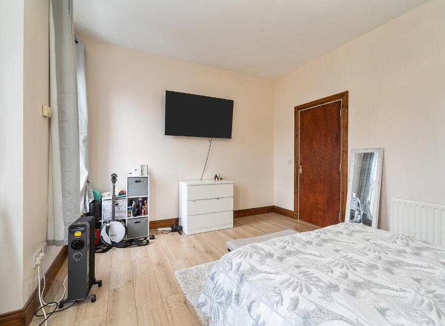 71 Dunluce Avenue, Belfast, BT9 7AW