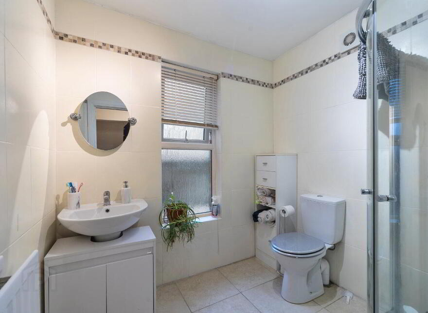 71 Dunluce Avenue, Belfast, BT9 7AW