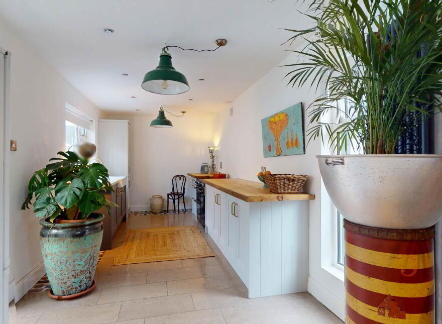 12 Rossdowney Park, Waterside, Derry / Londonderry, BT47 5NR