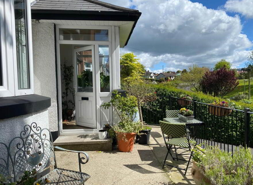 12 Rossdowney Park, Waterside, Derry / Londonderry, BT47 5NR