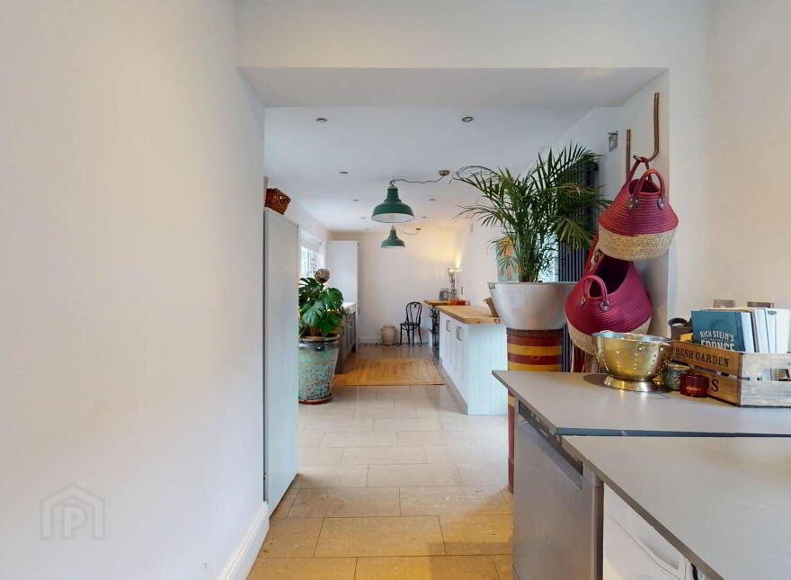 12 Rossdowney Park, Waterside, Derry / Londonderry, BT47 5NR