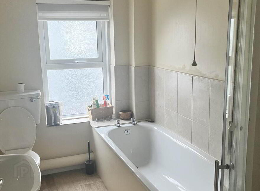 23b East Bridge Street, Enniskillen, BT74 7BW
