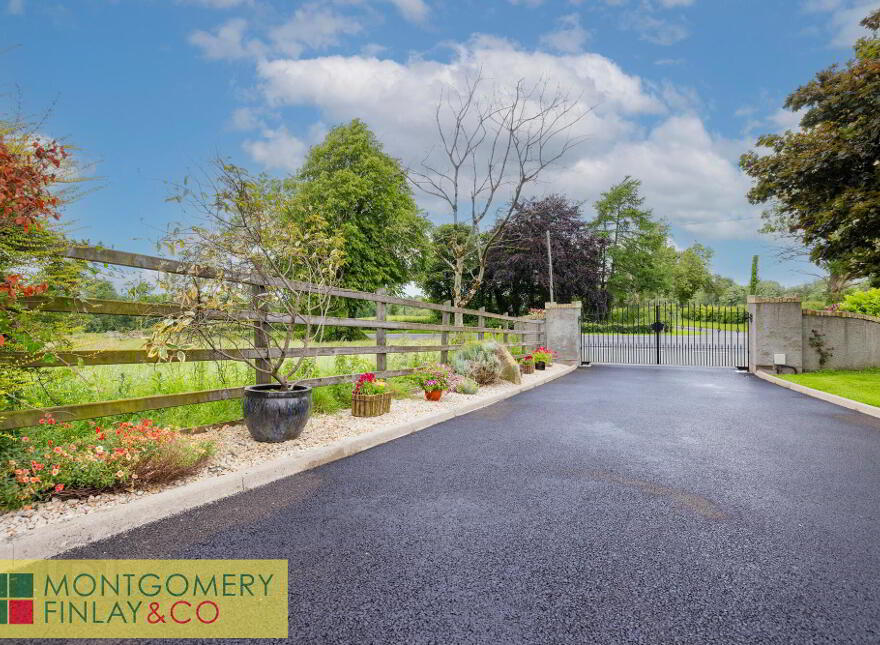 274 Lough Shore Road, Cosbystown, Enniskillen, BT74 5NH