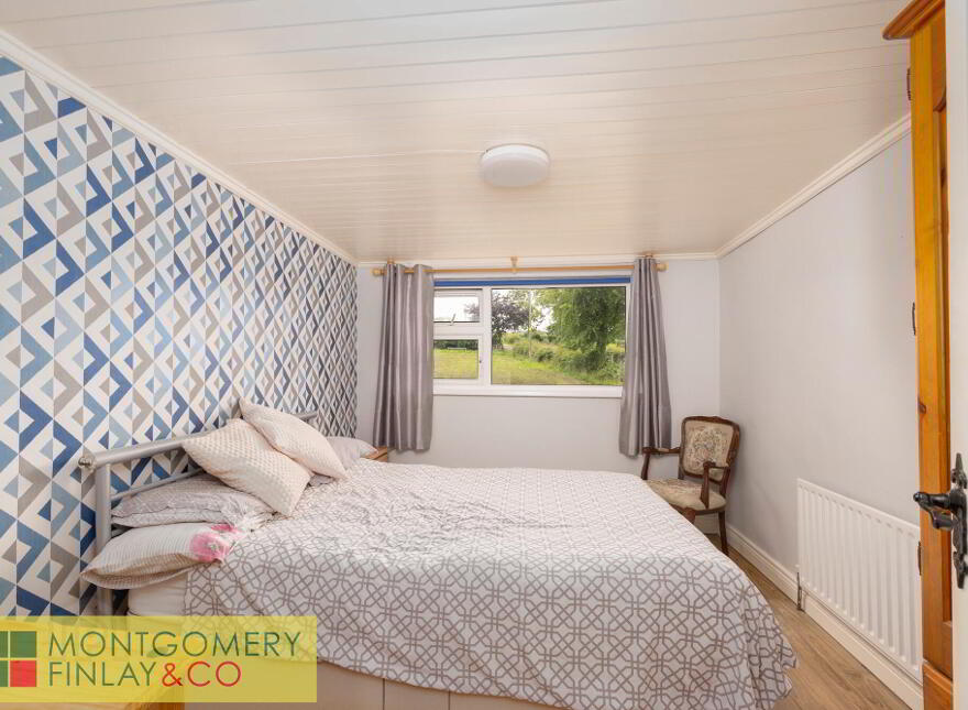 274 Lough Shore Road, Cosbystown, Enniskillen, BT74 5NH
