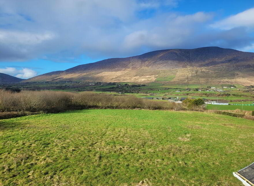For Sale - Castlequinn Lodge, Gortmore, Kells, Cahersiveen, V23HX59
