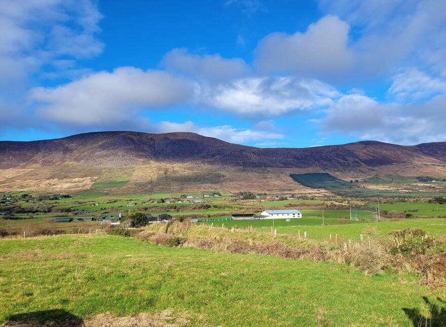 For Sale - Castlequinn Lodge, Gortmore, Kells, Cahersiveen, V23HX59