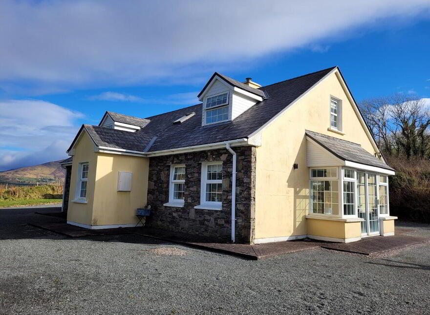 For Sale - Castlequinn Lodge, Gortmore, Kells, Cahersiveen, V23HX59
