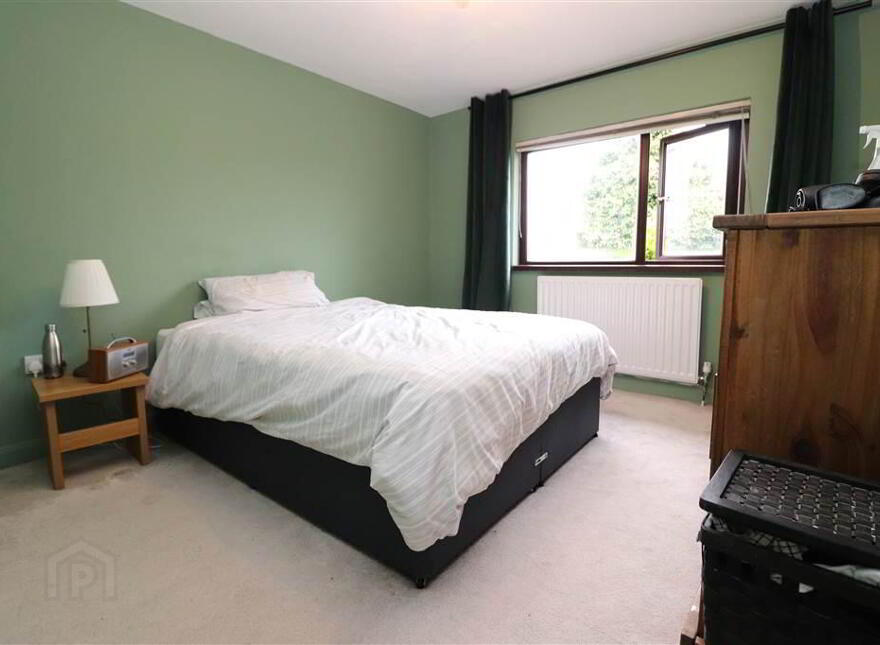 42 Mandeville Avenue, Hillhall Road, Lisburn, BT27 5AL