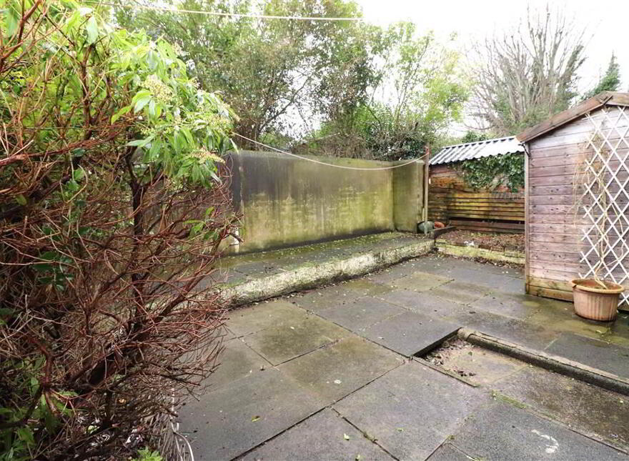 42 Mandeville Avenue, Hillhall Road, Lisburn, BT27 5AL