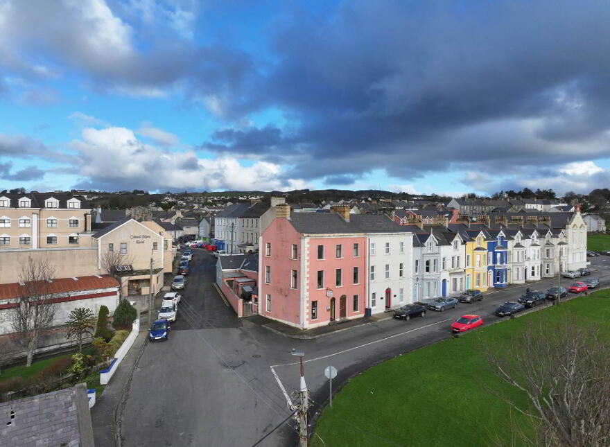 1 Montgomery Terrace, Moville, F93FA0P