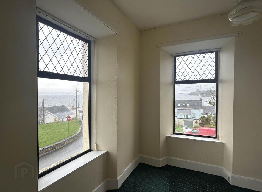 1 Montgomery Terrace, Moville, F93FA0P