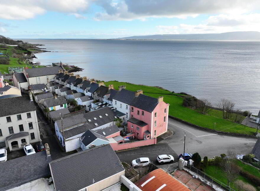 1 Montgomery Terrace, Moville, F93FA0P