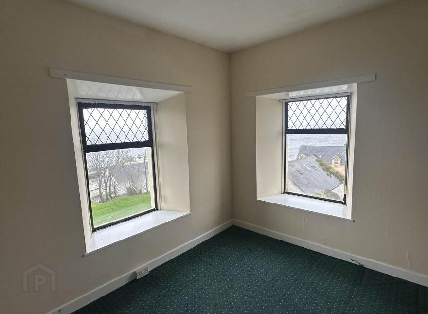 1 Montgomery Terrace, Moville, F93FA0P
