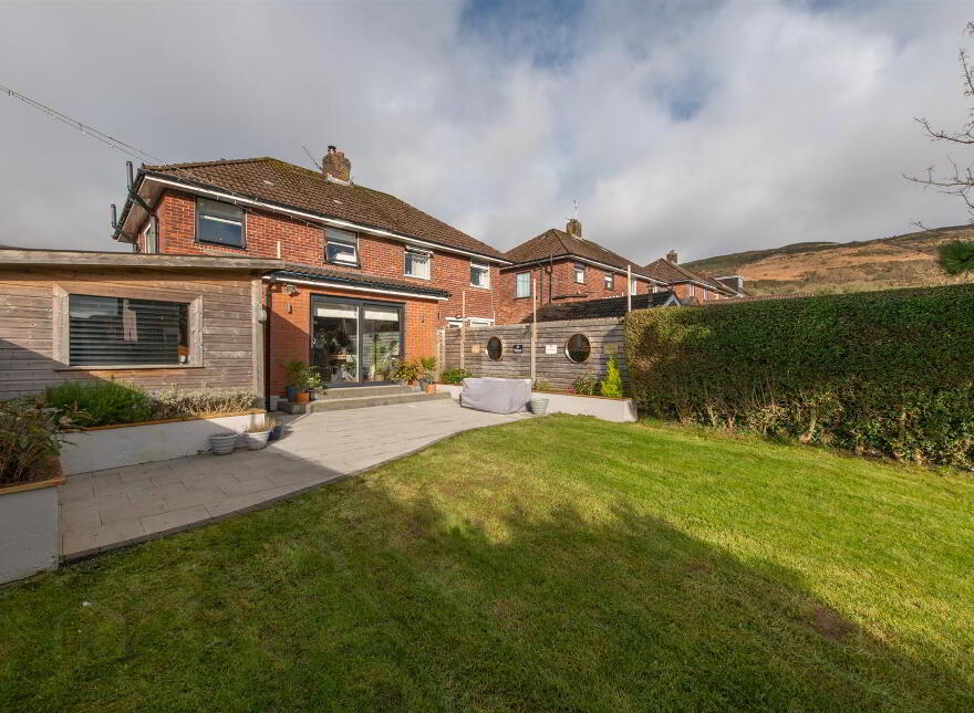111 Kilcoole Park, Belfast, BT14 8LE