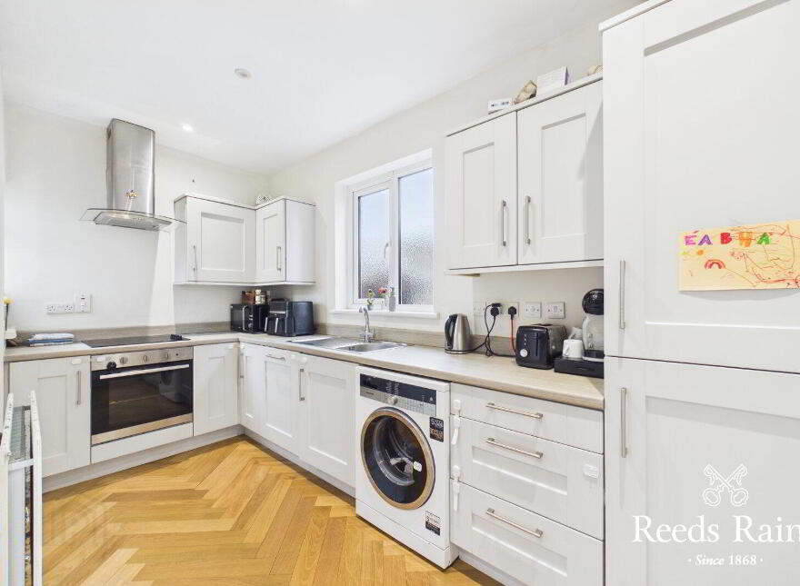 8 Mount Merrion Gardens, Rosetta, Belfast, BT6 0FW