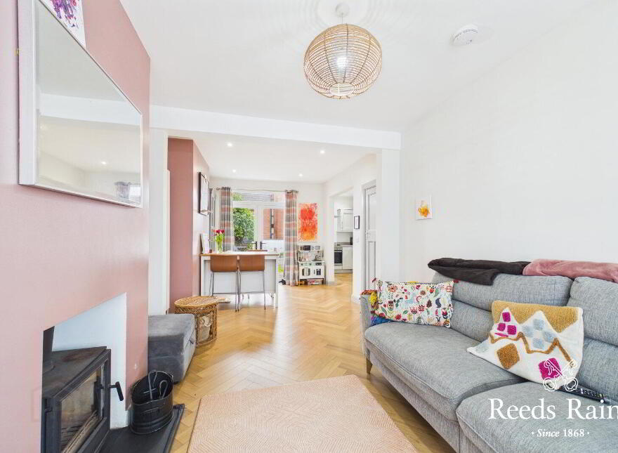 8 Mount Merrion Gardens, Rosetta, Belfast, BT6 0FW