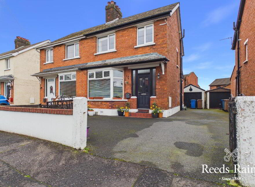 8 Mount Merrion Gardens, Rosetta, Belfast, BT6 0FW