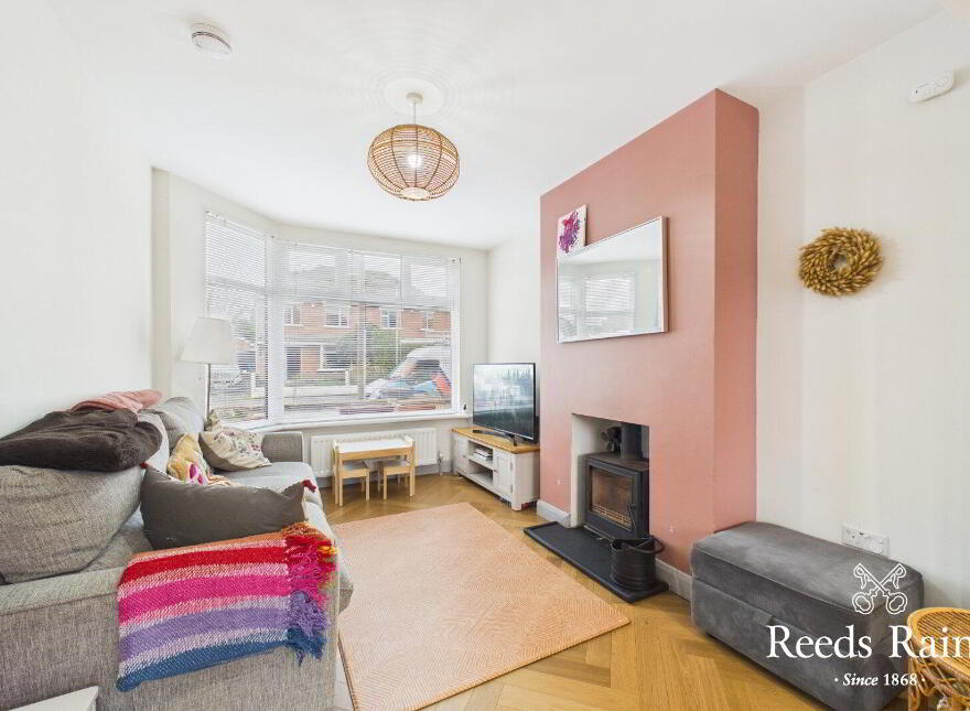 8 Mount Merrion Gardens, Rosetta, Belfast, BT6 0FW