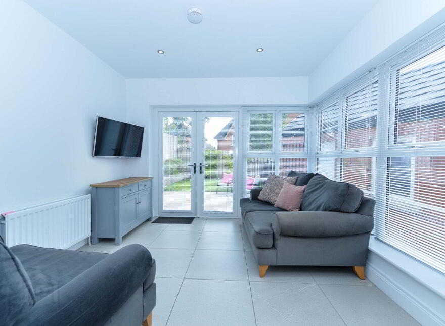 7 Millmount Village Drive, Dundonald, Belfast, BT16 1AP