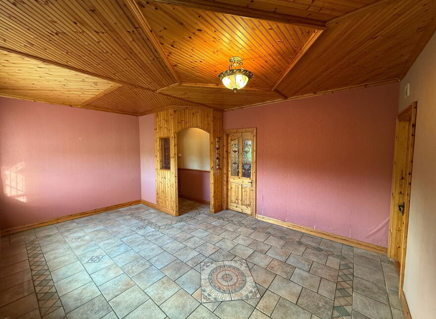 Mullavannog, Threemilehouse, H18X580