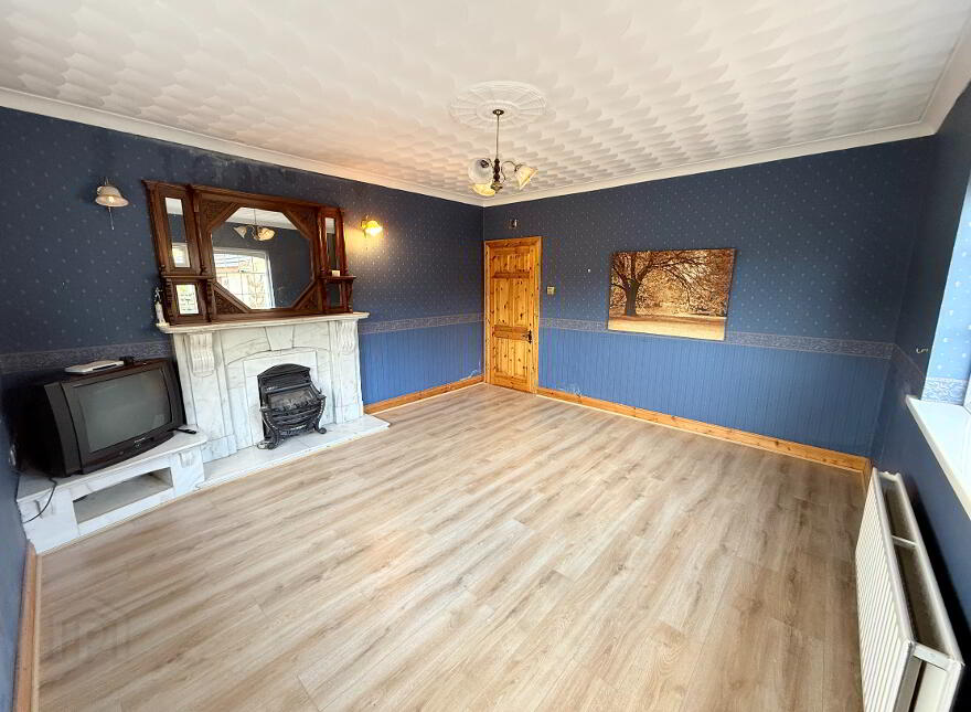 Mullavannog, Threemilehouse, H18X580