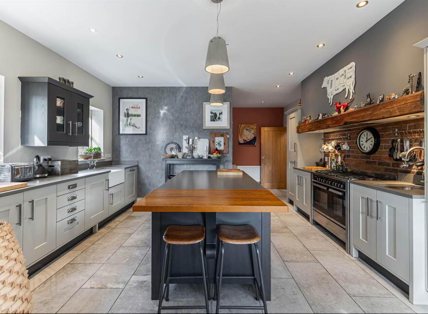3 Ferry Quarter View, Downpatrick, Strangford, BT30 7GT
