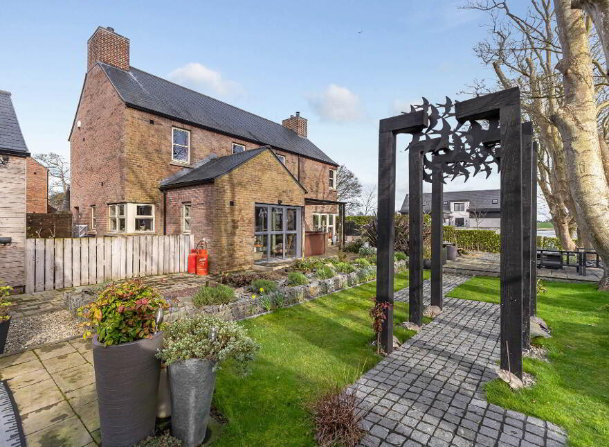 3 Ferry Quarter View, Downpatrick, Strangford, BT30 7GT