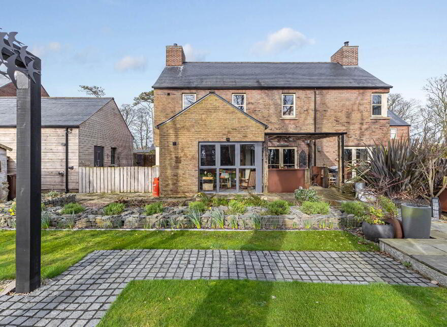 3 Ferry Quarter View, Downpatrick, Strangford, BT30 7GT